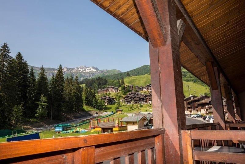 Hotel Du Bourg Валморел Екстериор снимка